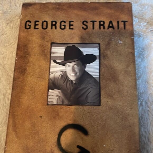 George strait strait out of the box 4 compact disc set - Picture 2 of 12